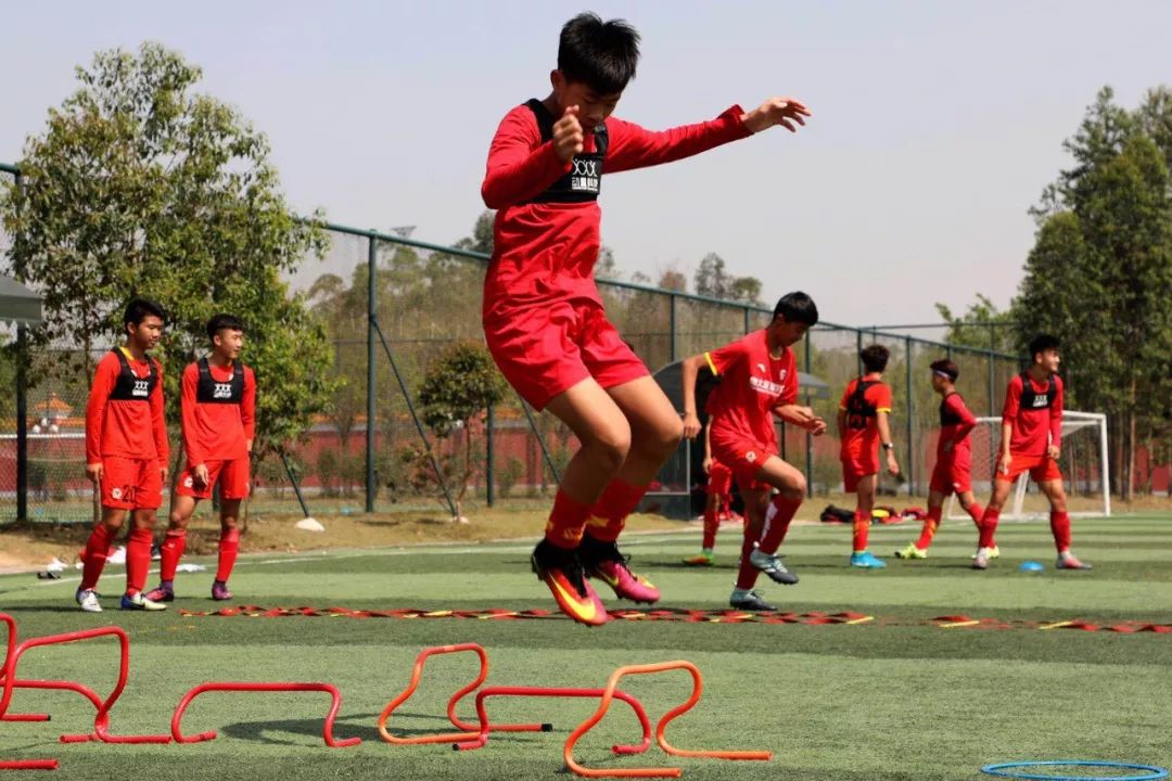  足校建设如火如荼，青少年培养体系完善