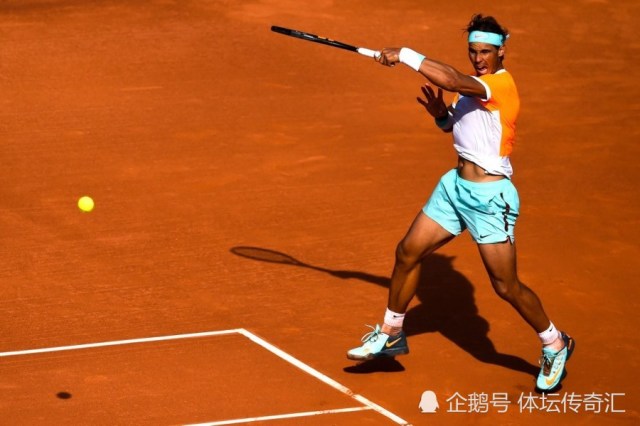  红土之王纳达尔复出首秀，直落三盘轻松晋级次轮  