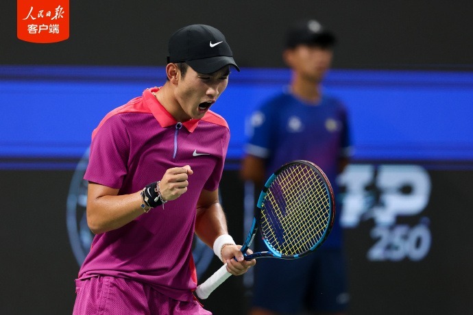 中国小将商竣程创造历史,首次跻身温网三十二强